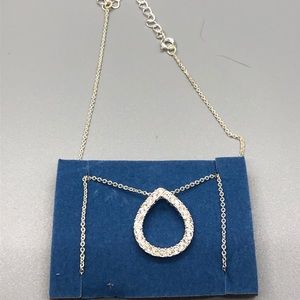 Avon shimmering rhinestone necklace